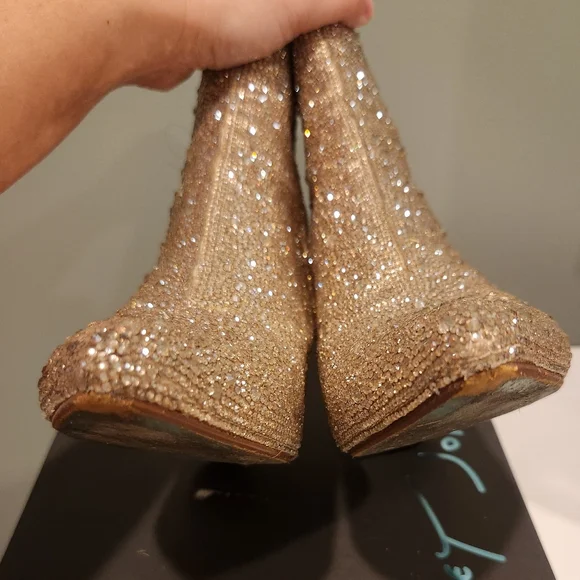 LIGHT GOLD RHINESTONE BLOCK HEEL BOOTIE|  BETSEY JOHNSON, size 7.5 - Picture 10 of 16